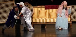 Erzurum’da komedi oyunu “Evhami” yeniden seyirciyle buluştu