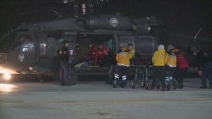 Rahatsızlanan hamile kadın polis helikopteriyle hastaneye ulaştırıldı