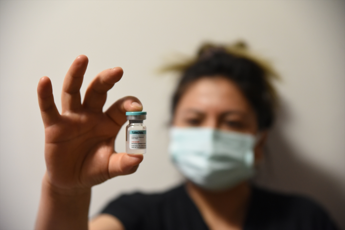 Yerli aşı TURKOVAC'ın, Kars'ta
