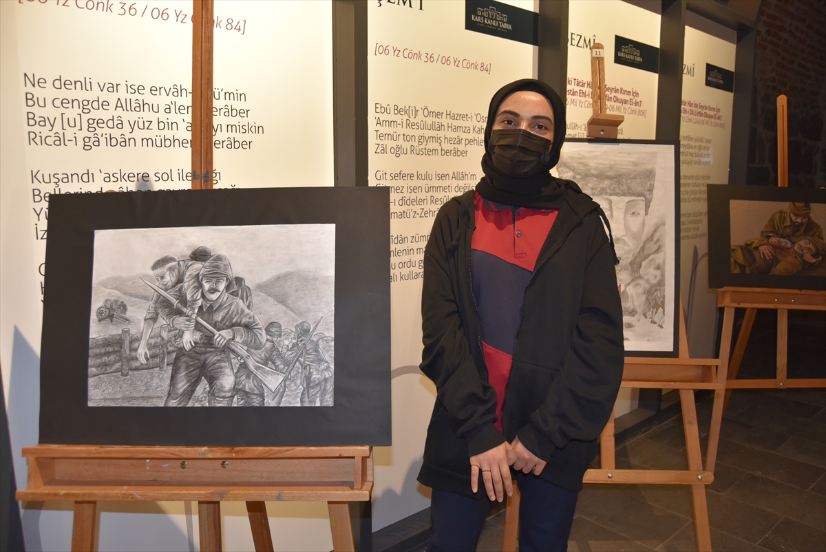 Kars’ta lise öğrencileri “Çanakkale Destanı”nı kara kalem çalışmalarıyla anlattı
