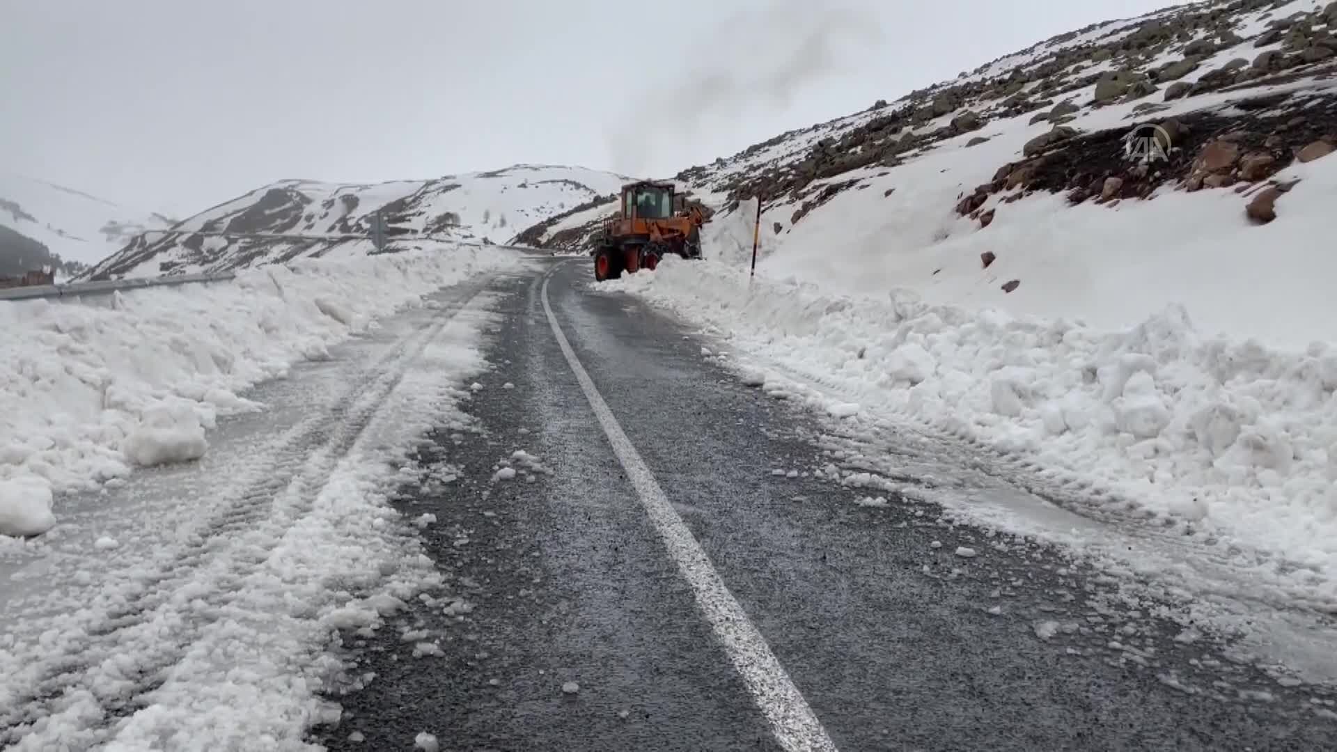 4 aydır kapalı olan Ardahan-Ardanuç yolu ulaşıma açılıyor