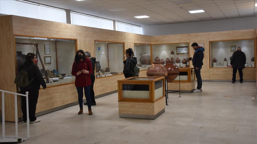 Kars Arkeoloji ve Etnografya Müzesi bölgenin tarihine ışık tutuyor