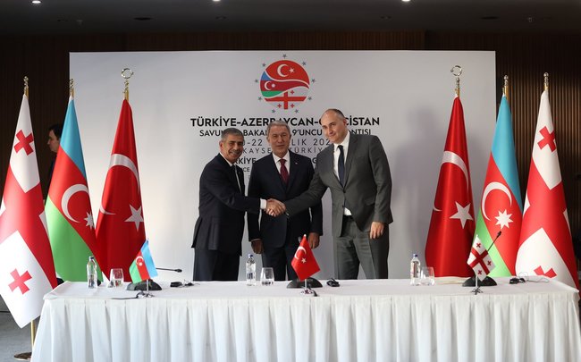 Türkiye, Azerbaycan ve Gürcistan Savunma Bakanları arasında “Üçlü Görüşme Sonuç Bildirgesi”