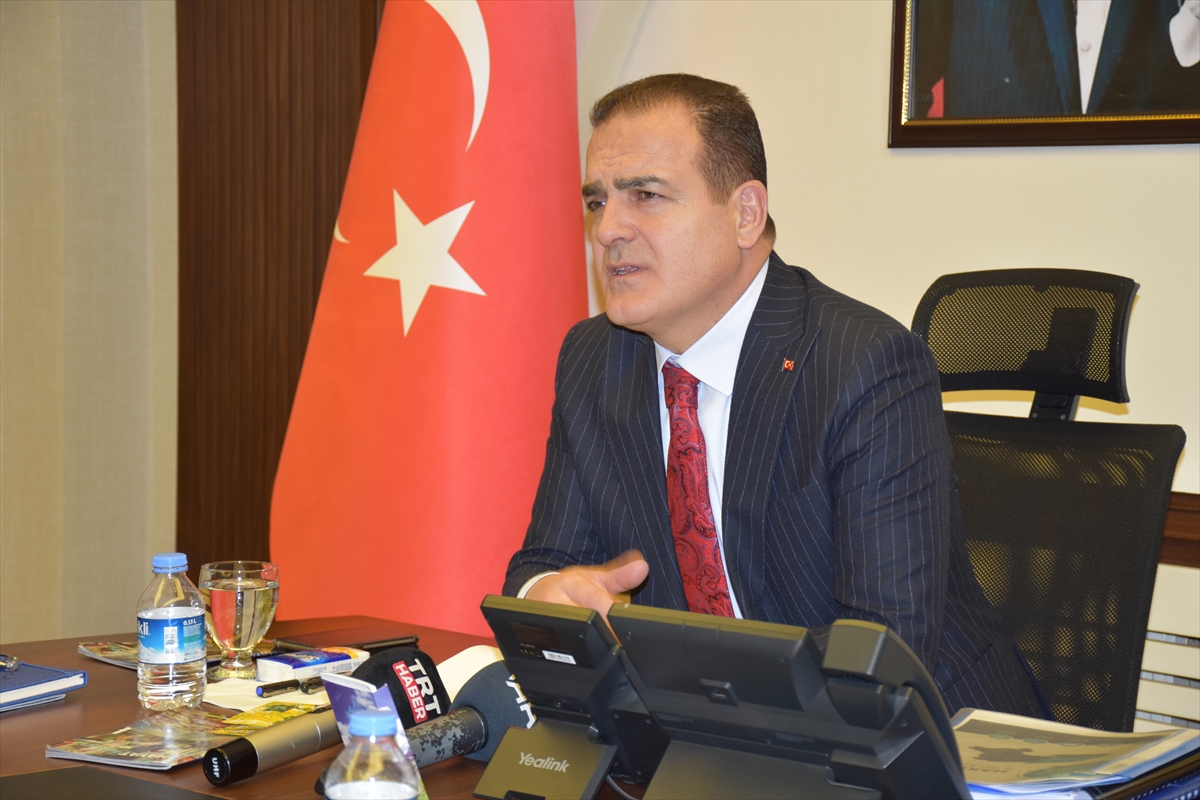 Hakkari Valisi ve Belediye Başkan Vekili Akbıyık, 2022’yi değerlendirdi: