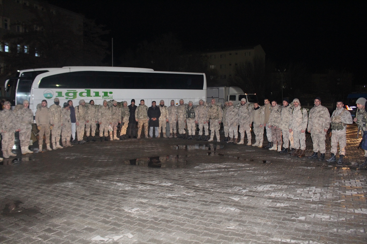 Iğdır ve Kars’tan 207 korucu ve astsubay deprem bölgesine gönderildi