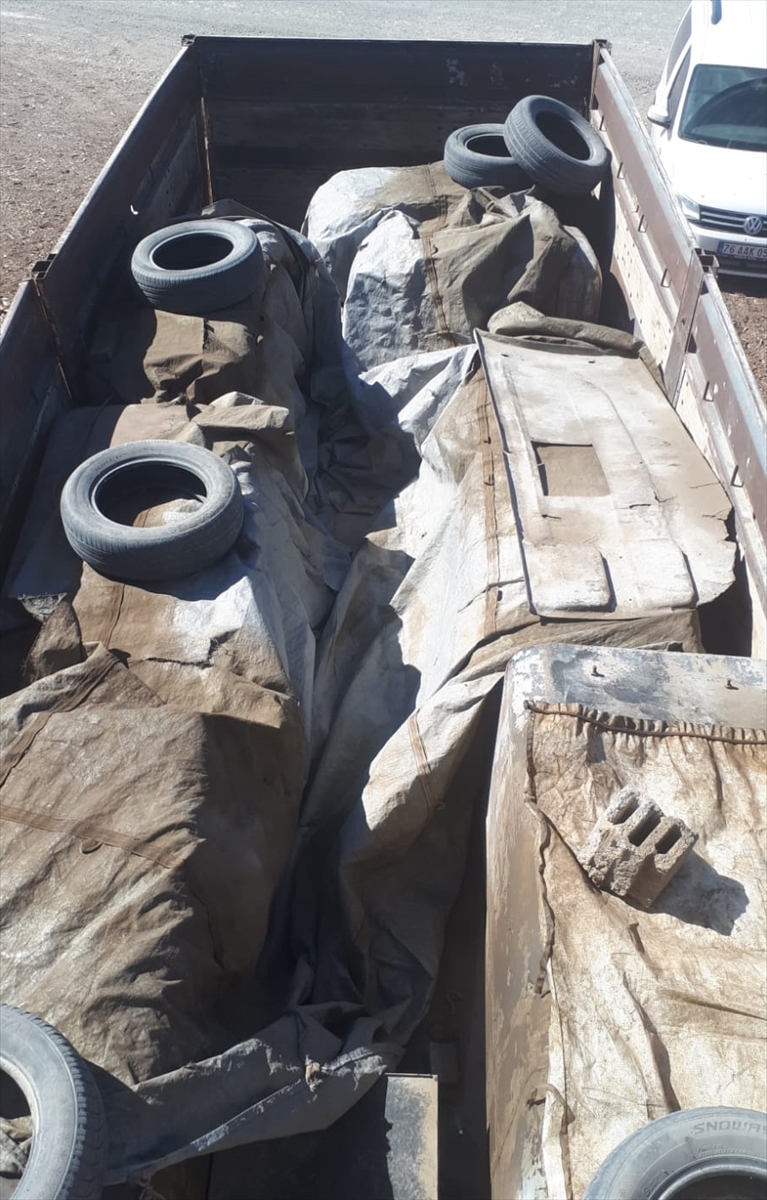 Iğdır’da 6 ton kaçak akaryakıt ele geçirildi