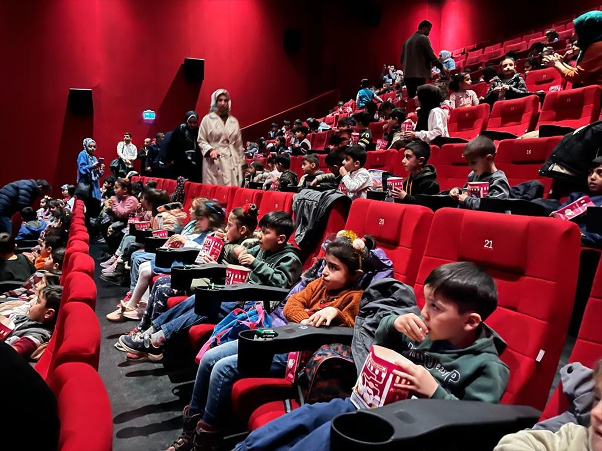 Özalp’ta öğrencilere yönelik sinema etkinliği düzenlendi