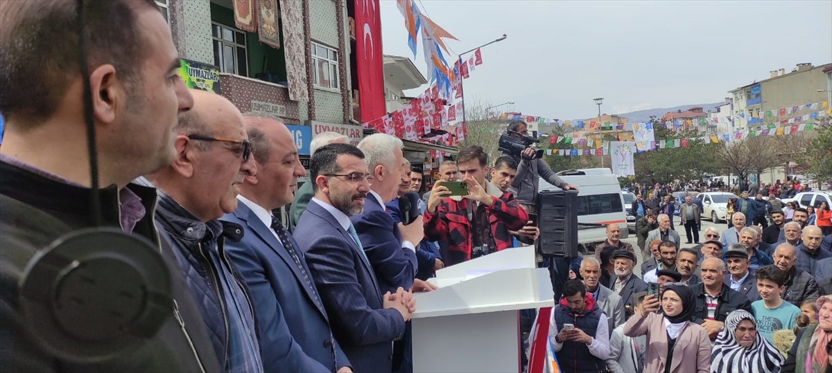 Kağızman’da AK Parti Seçim İrtibat Bürosu açıldı