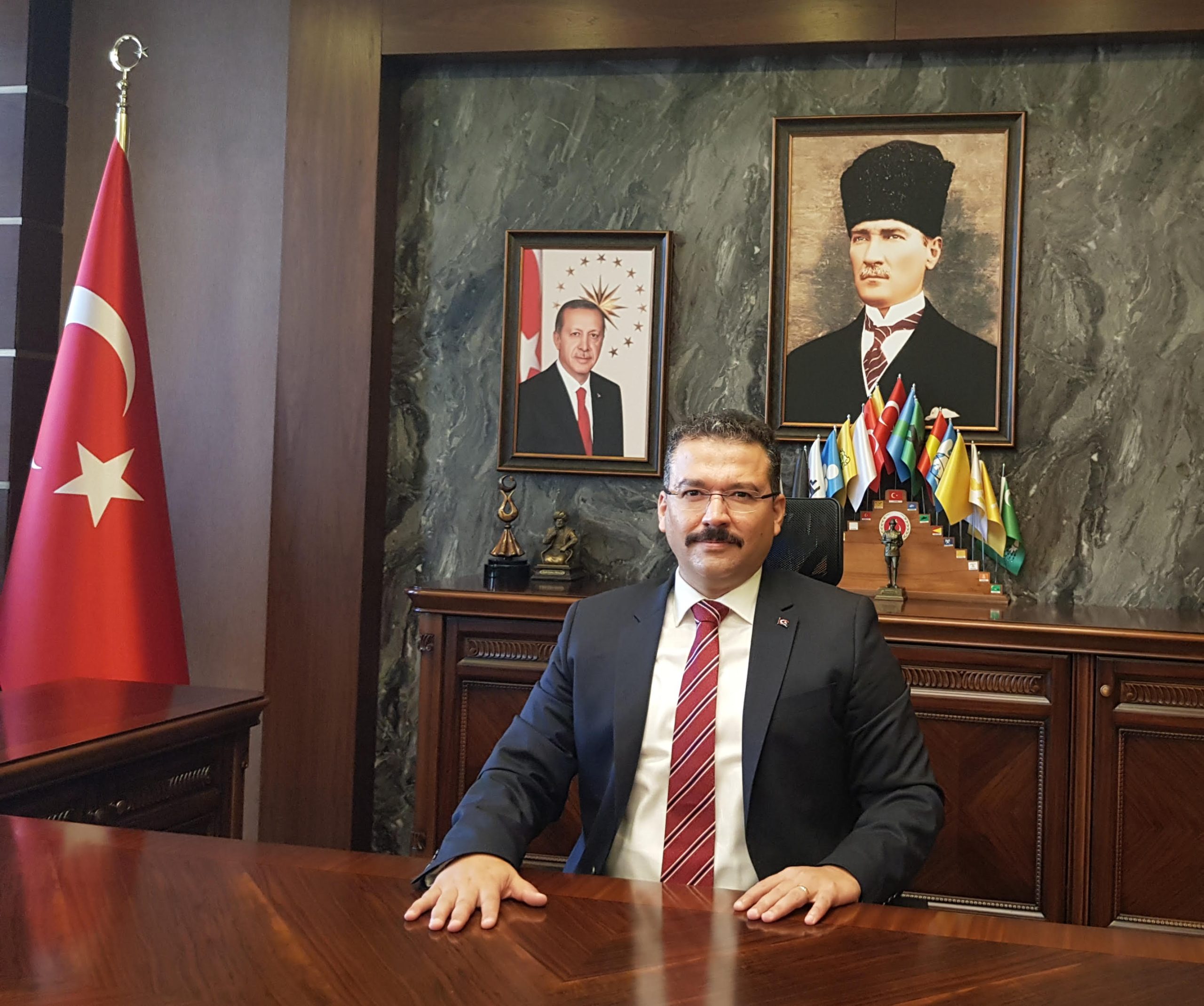Yeni Iğdır Valisi Ercan Turan kimdir, nereli?
