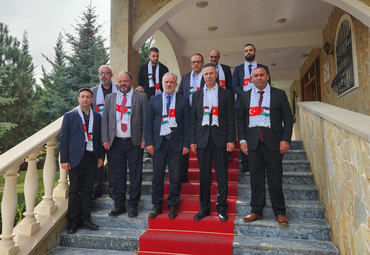 SES Partisi’nden Filistin Büyükelçiliği’ne destek ziyareti