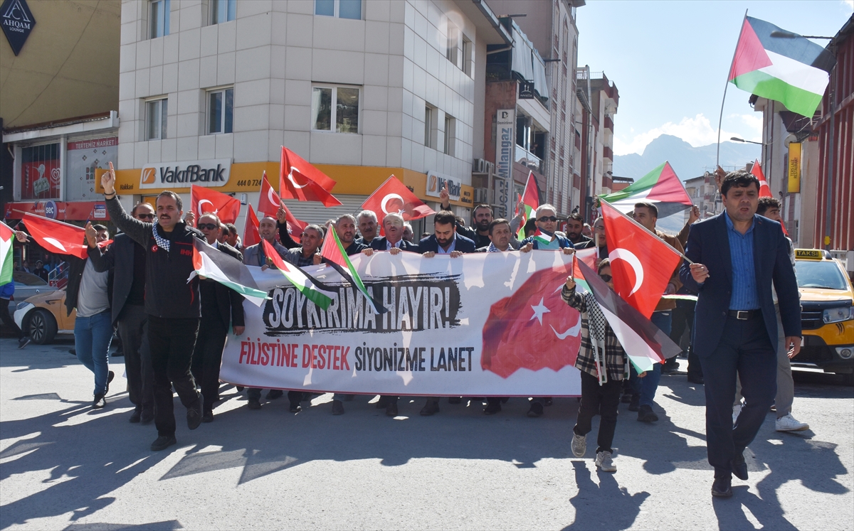 Van, Hakkari ve Bitlis’te İsrail’in Gazze’ye saldırıları protesto edildi