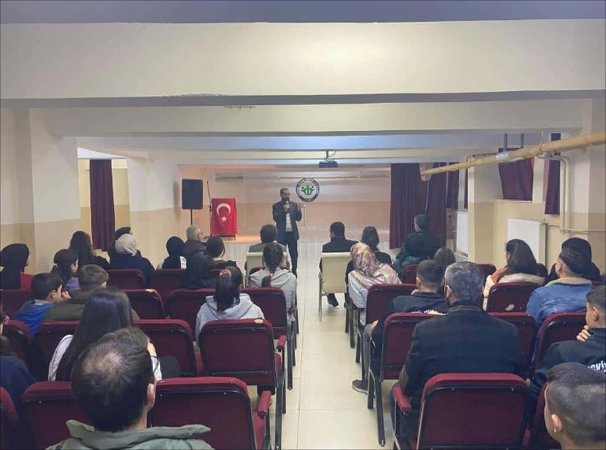 Baskil'de “Davranışsal Bağımlılıkla Mücadele” konulu konferans düzenlendi