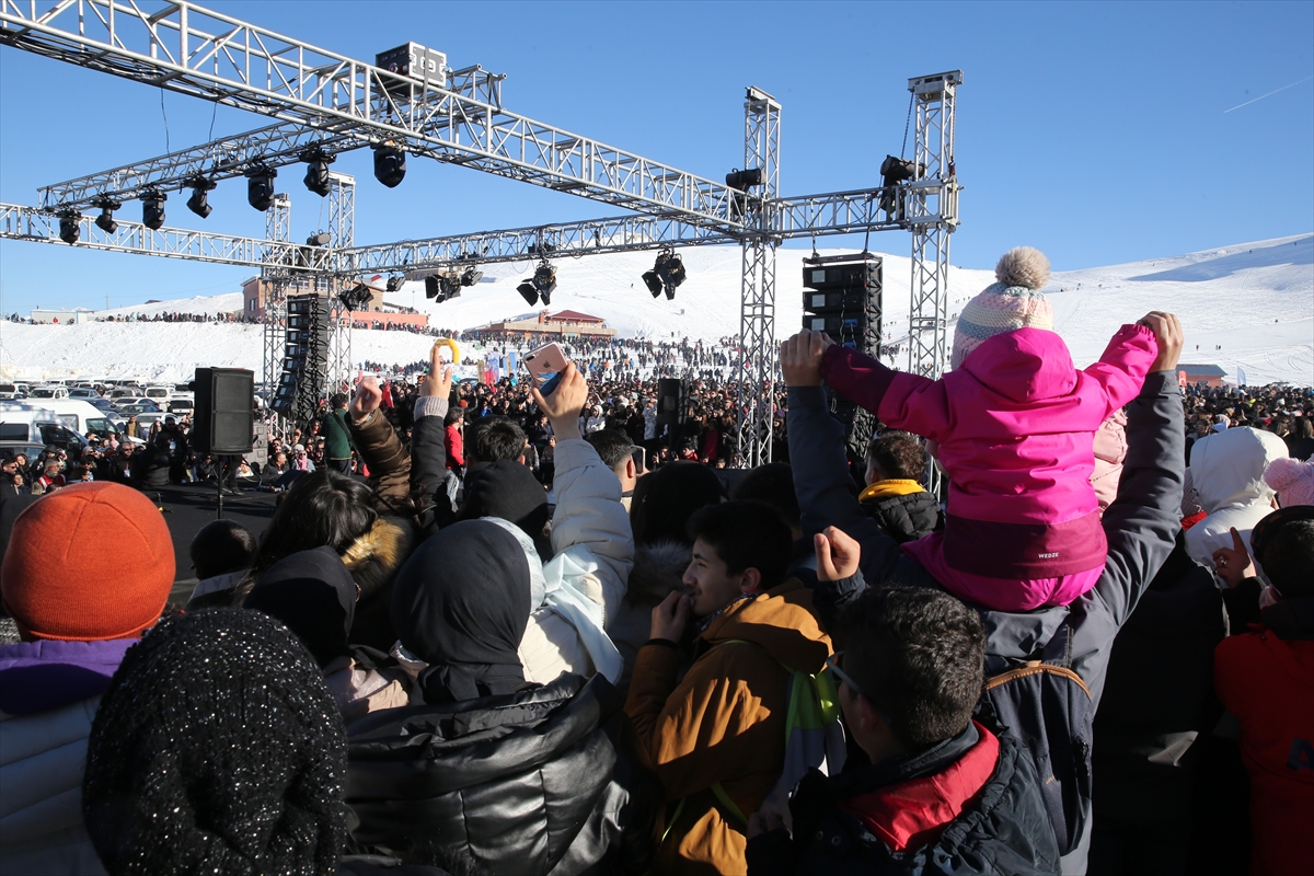 Hakkari’de düzenlenen “5. Kar Festivali” sona erdi