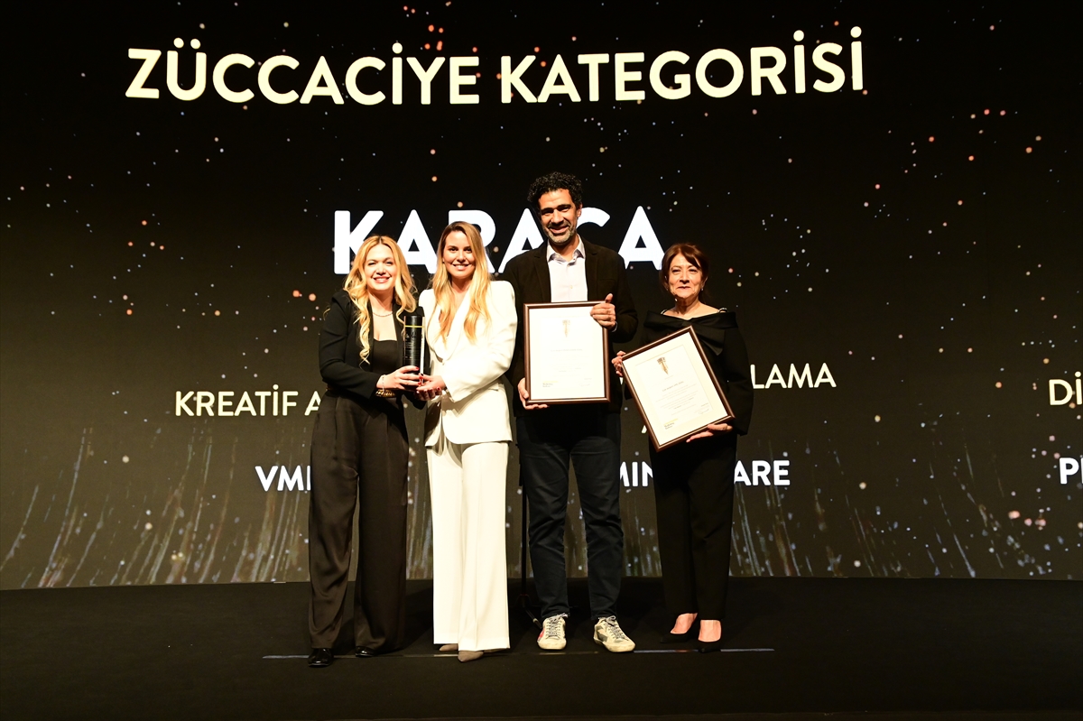 Karaca, “The ONE Awards”ta yılın en itibarlısı seçildi