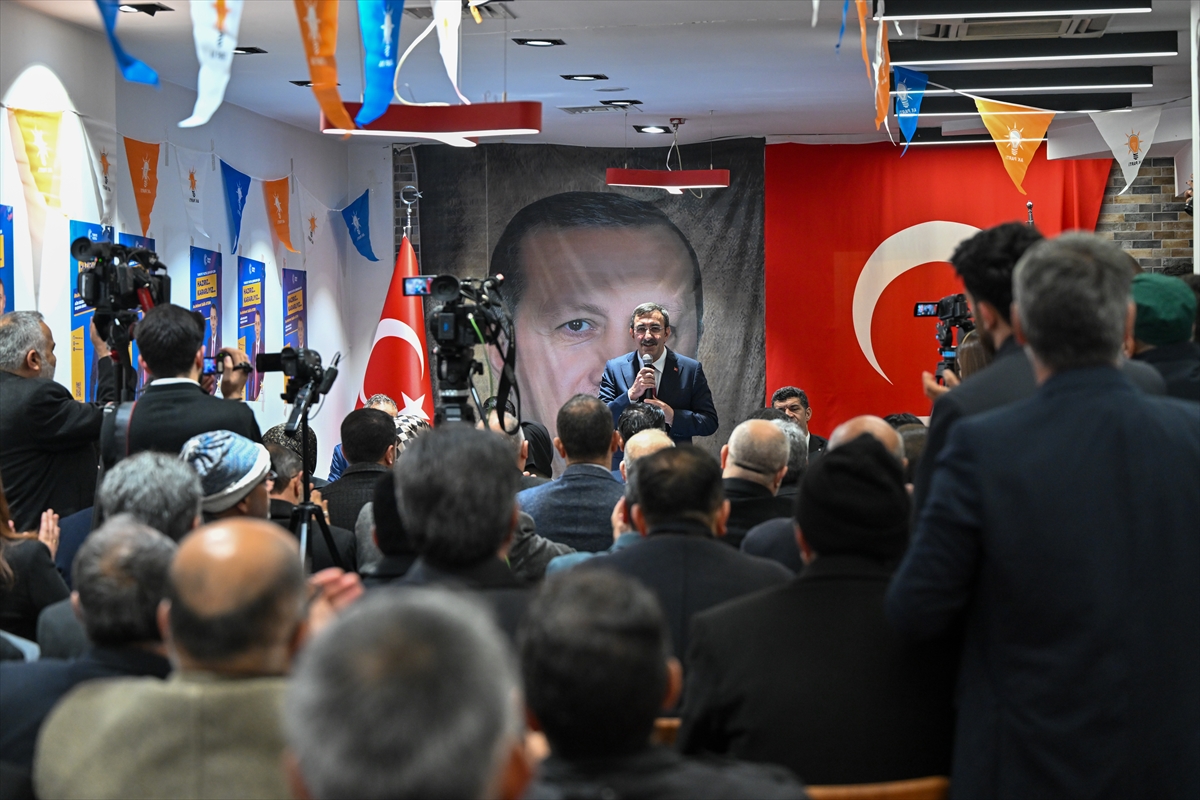 Cumhurbaşkanı Yardımcısı Cevdet Yılmaz, Ağrı'da konuştu: