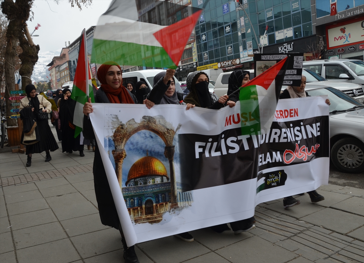 Muş'ta İsrail'in Gazze'ye yönelik saldırıları protesto edildi