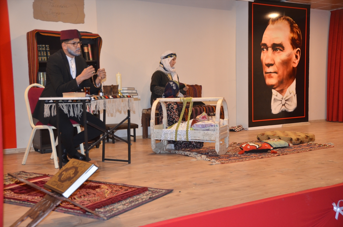 Yüksekova'da İstiklal Marşı'nın Kabulü ve Mehmet Akif Ersoy Anma Günü etkinliği düzenlendi