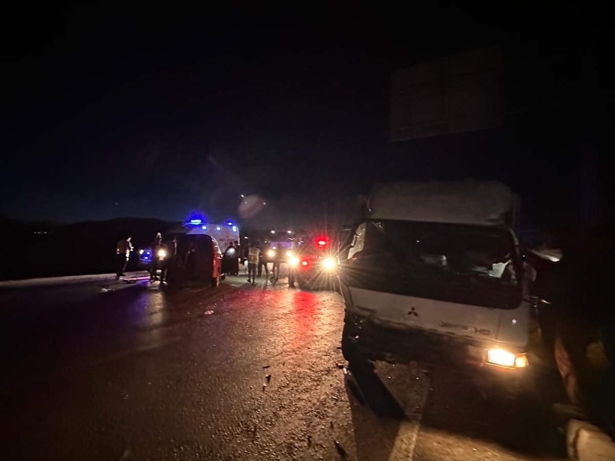 Malatya'daki trafik kazasında 2 kişi yaralandı