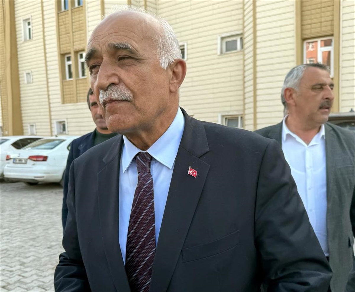 Oyların eşit çıktığı Ardahan Çıldır'da belediye başkanı kurayla belirlendi