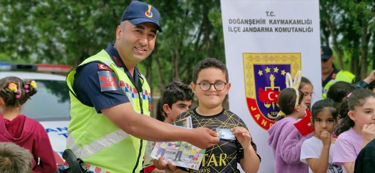 Doğanşehir'de Trafik Haftası etkinliği yapıldı