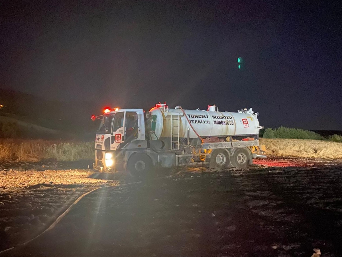 Tunceli’de buğday tarlasında çıkan yangın söndürüldü