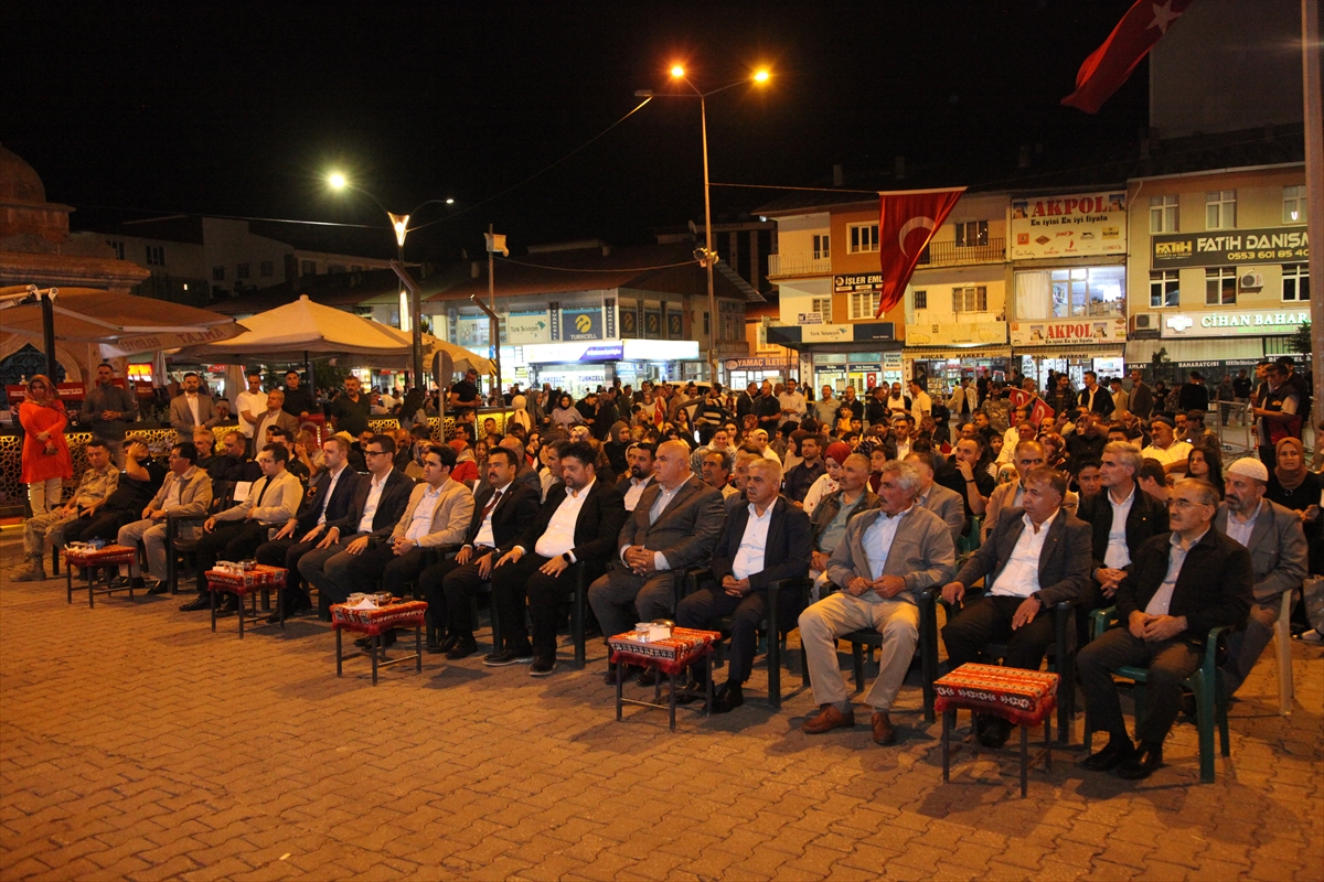 Ahlat'ta 15 Temmuz Demokrasi ve Milli Birlik Günü etkinliği