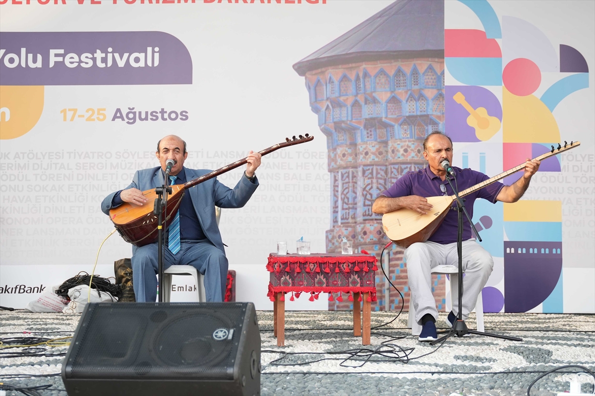 Erzurum Kültür Yolu Festivali konser ve etkinliklerle devam ediyor