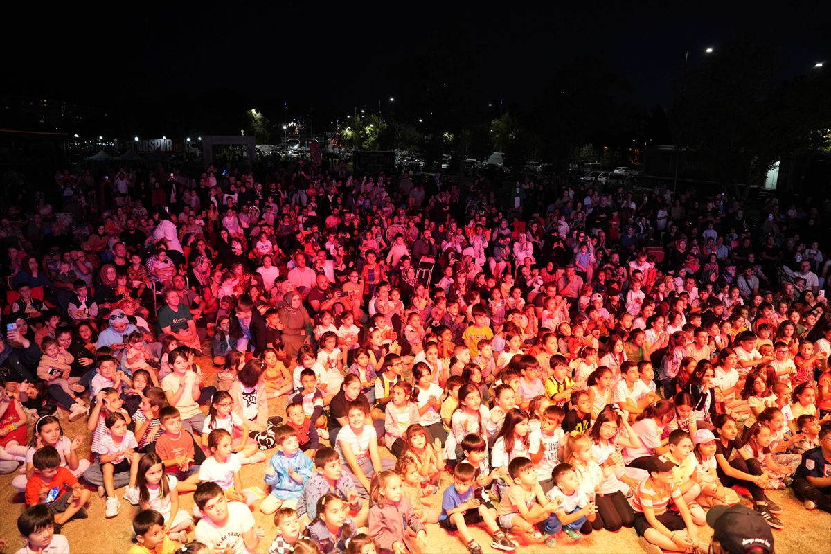 Erzurum Kültür Yolu Festivali'ni 1 milyona yakın ziyaretçi takip etti