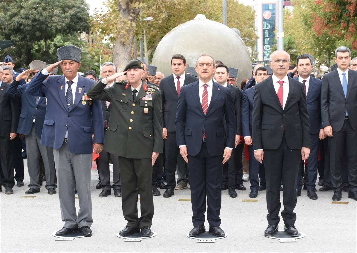 Gaziantep ve çevre illerde Gaziler Günü nedeniyle tören düzenlendi